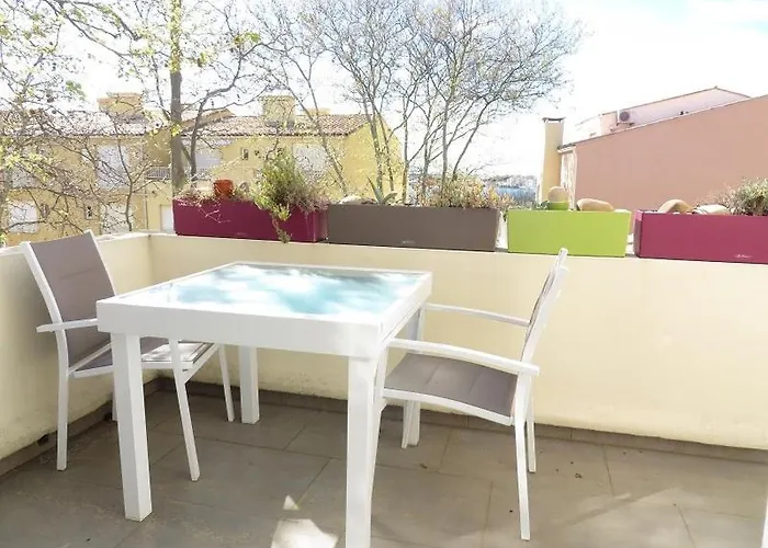 Appartement Agreable Et Spacieux Avec Terrasse *