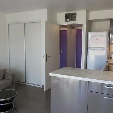 Agreable Et Spacieux Avec Terrasse Lägenhet Agde