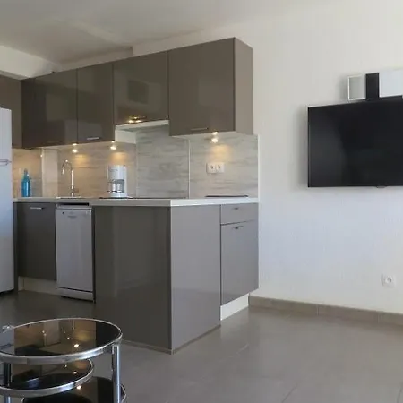 Agreable Et Spacieux Avec Terrasse Agde