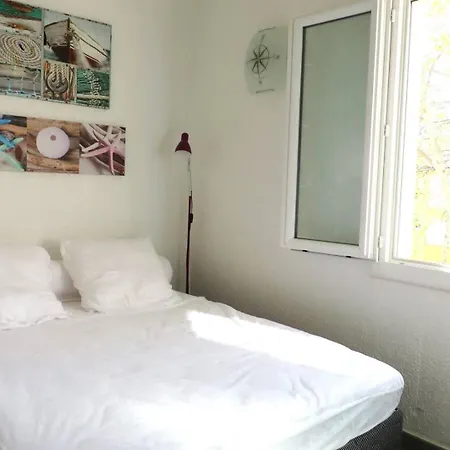 Agreable Et Spacieux Avec Terrasse Lägenhet *