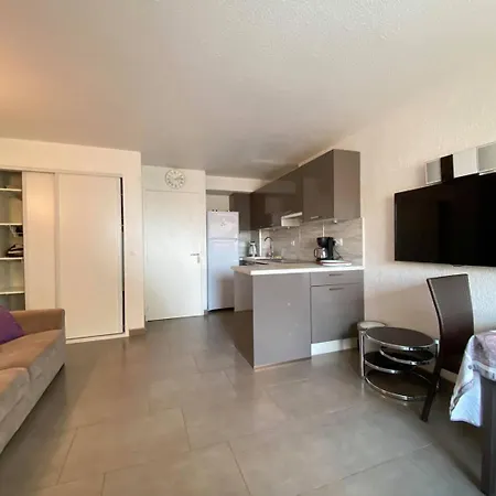 Agreable Et Spacieux Avec Terrasse Lägenhet Agde